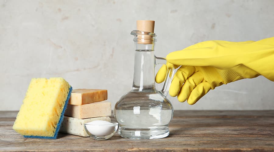 beneficios del vinagre en la limpieza del hogar